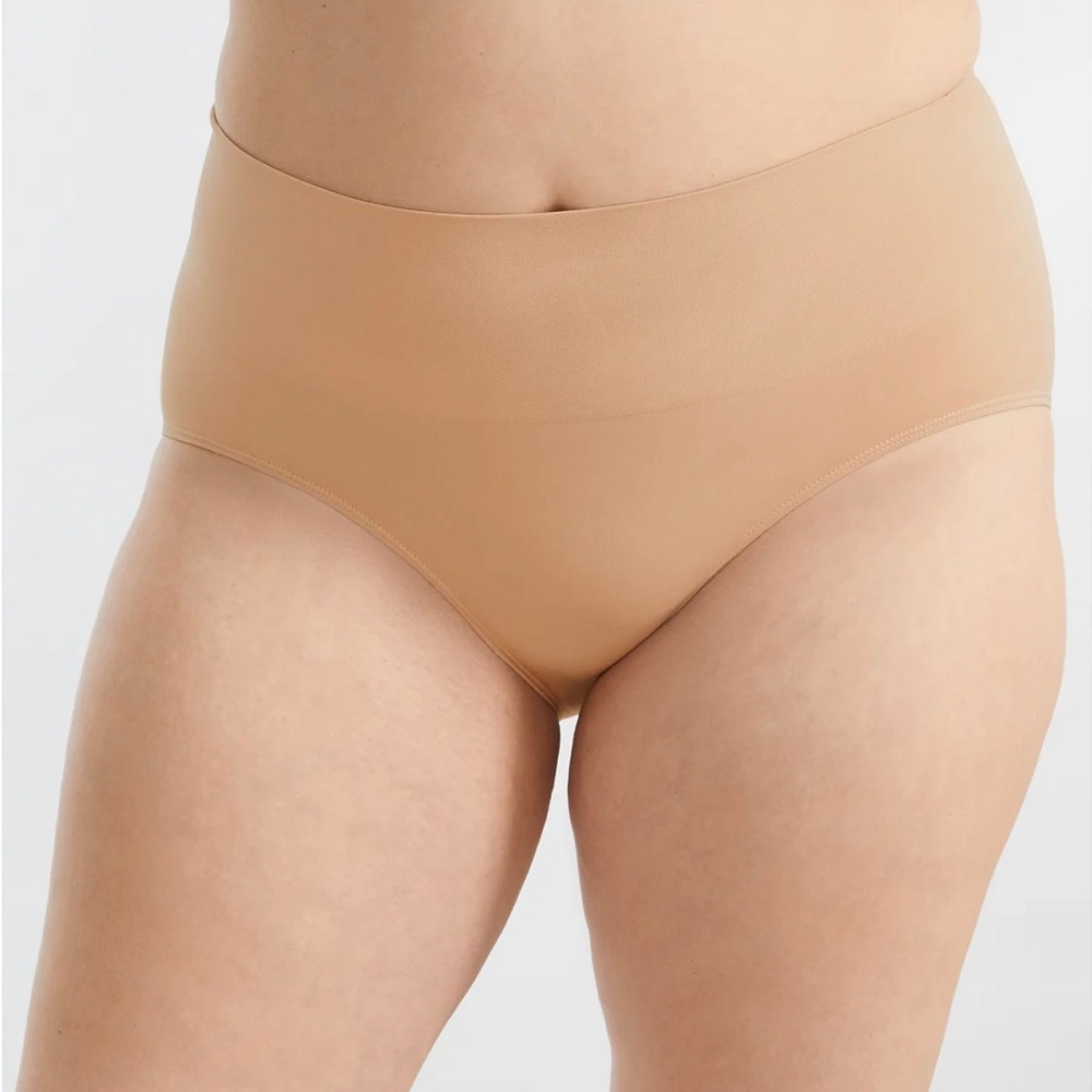 NWT! The Smoothing Seamless Brief by BARE in Hazel, Sz XL